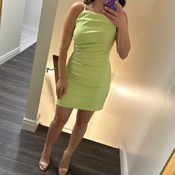 XS Green Ruched Mini Dress - Picture 6 of 6